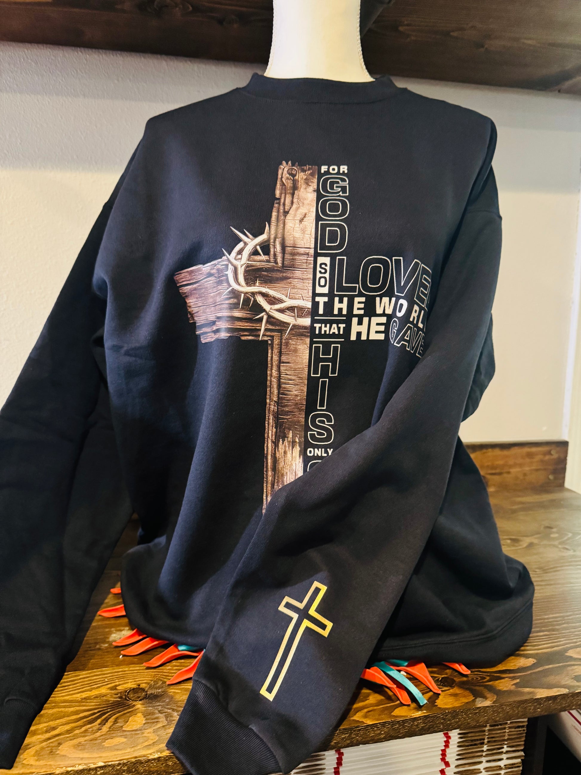 JOHN 3:16 CREWNECK